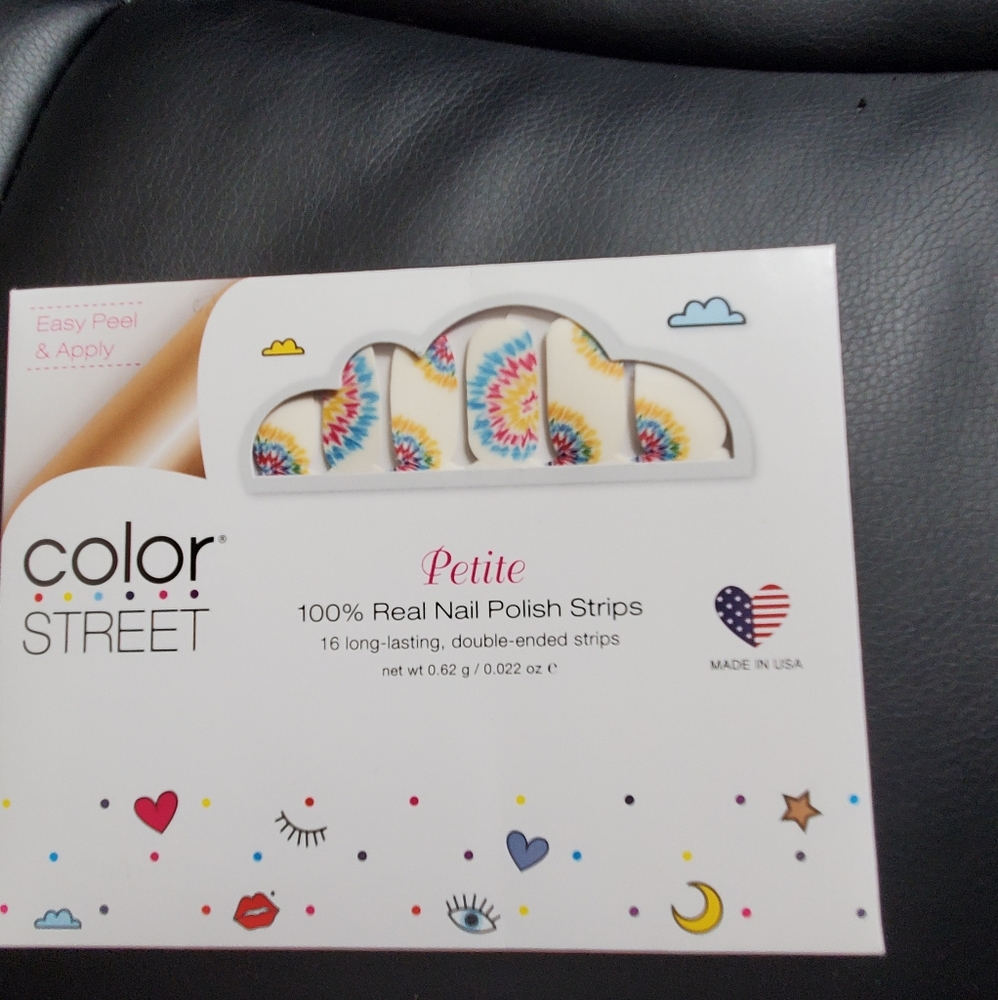 Petite color street